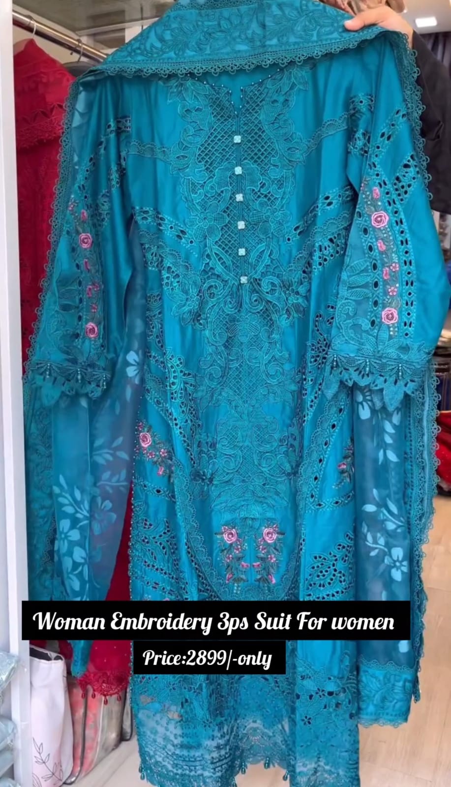 Elegant Embroidered 3-Piece Suit ๐ธ