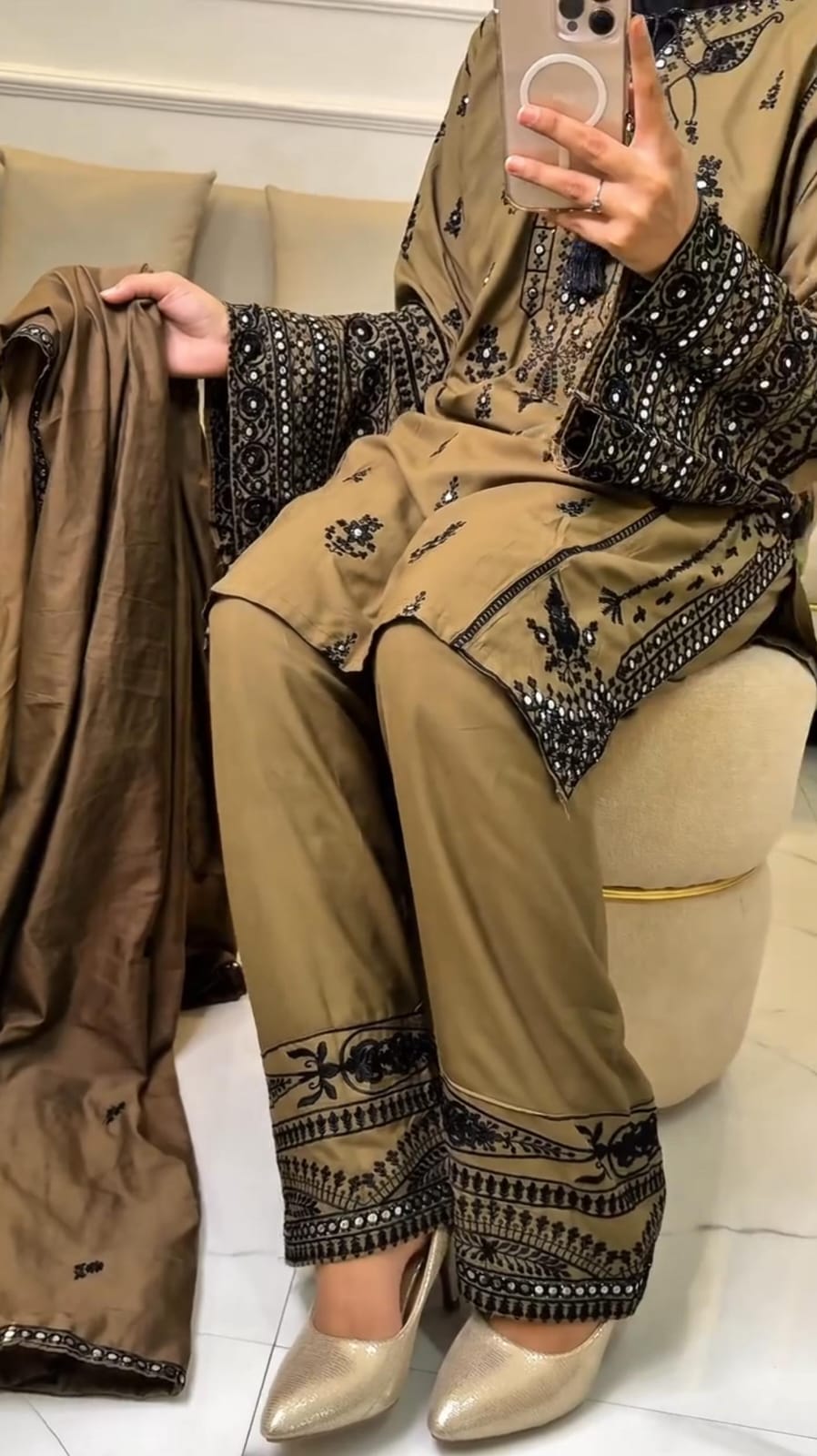 New Summer Embroidered 3-Piece Suit