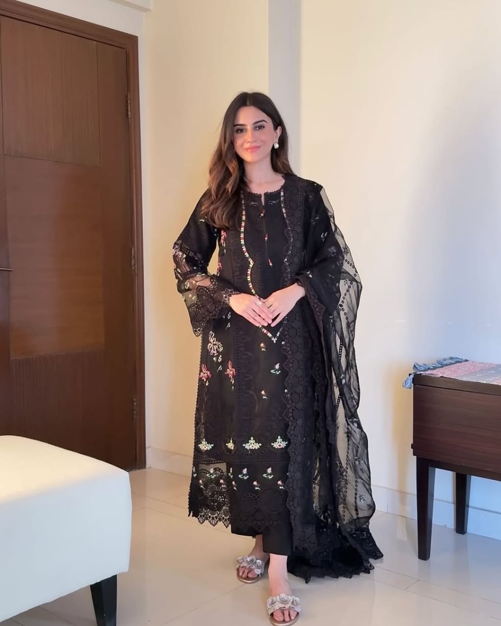 Luxury Embroidered 3-Piece Suit for Women 👑