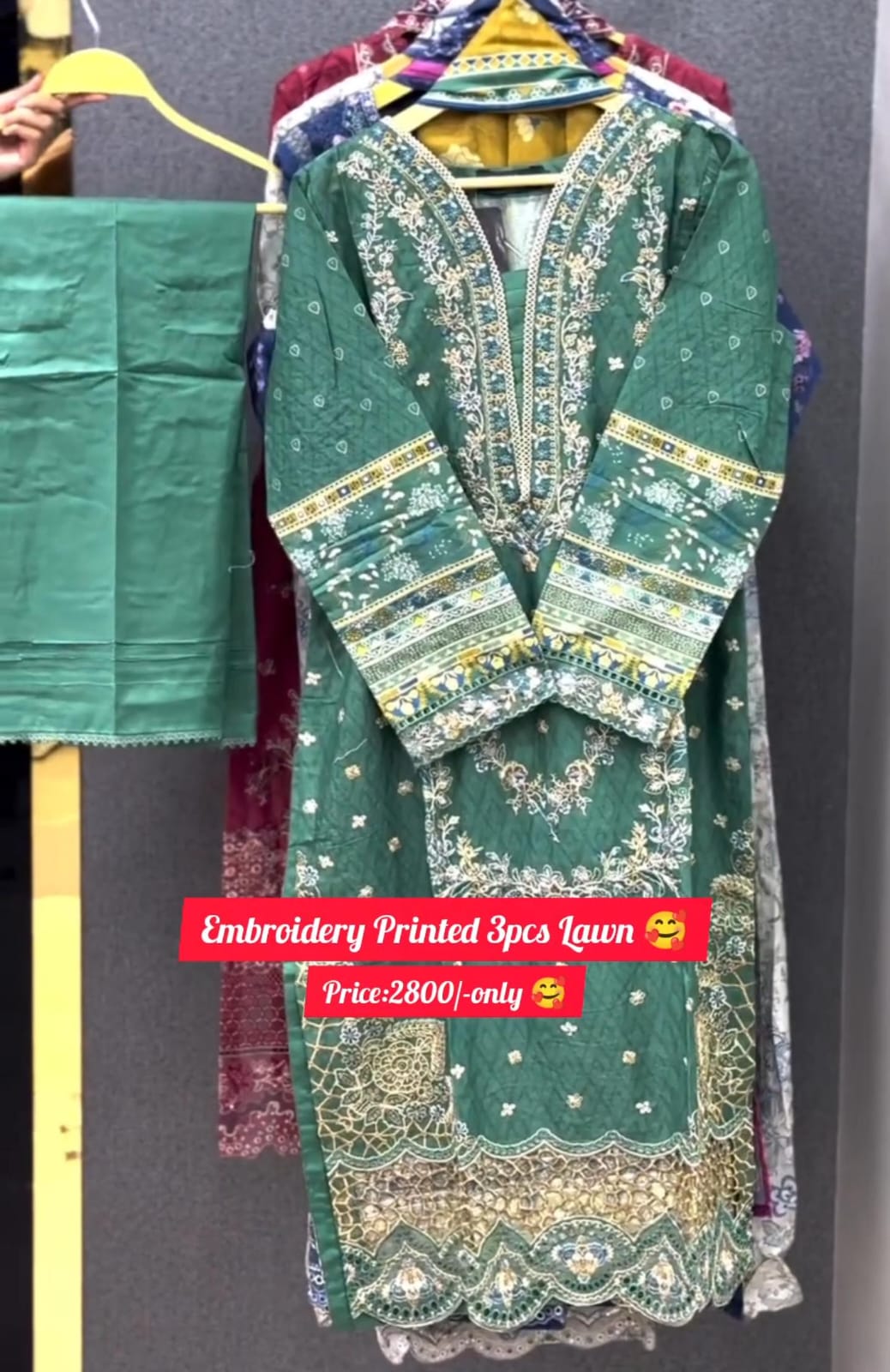 Printed Lawn Embroidered 3-Piece Suit