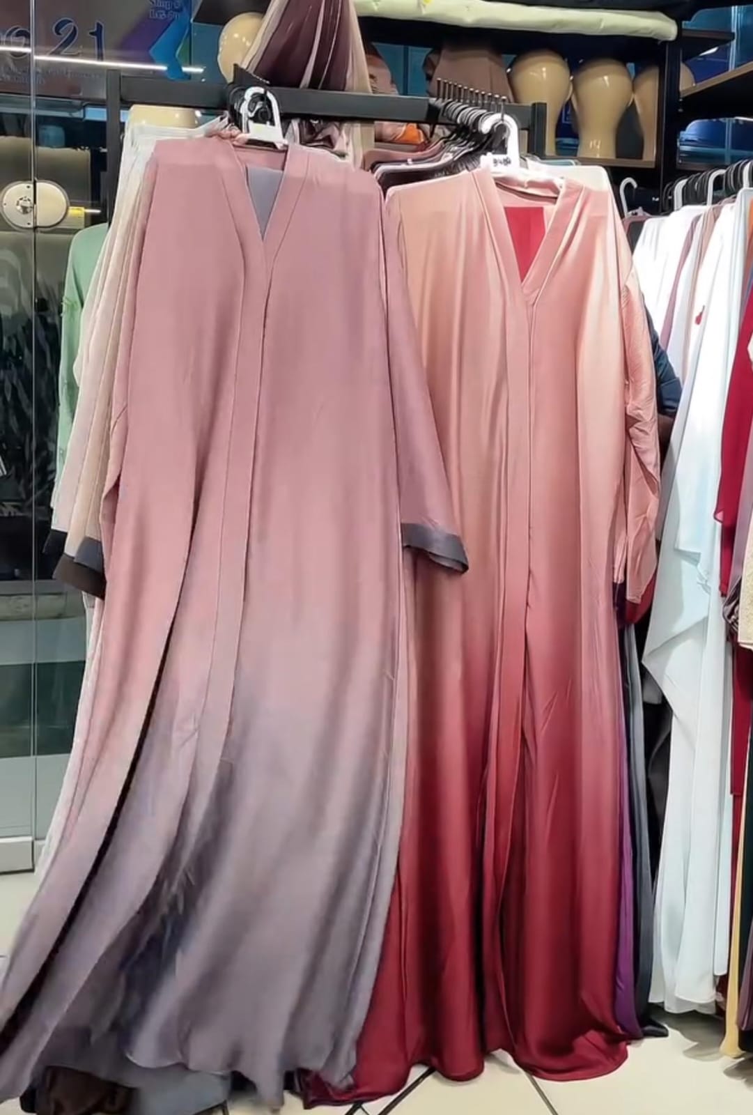 Trendy Double Shade Abaya – Elegant. Modest. Modern