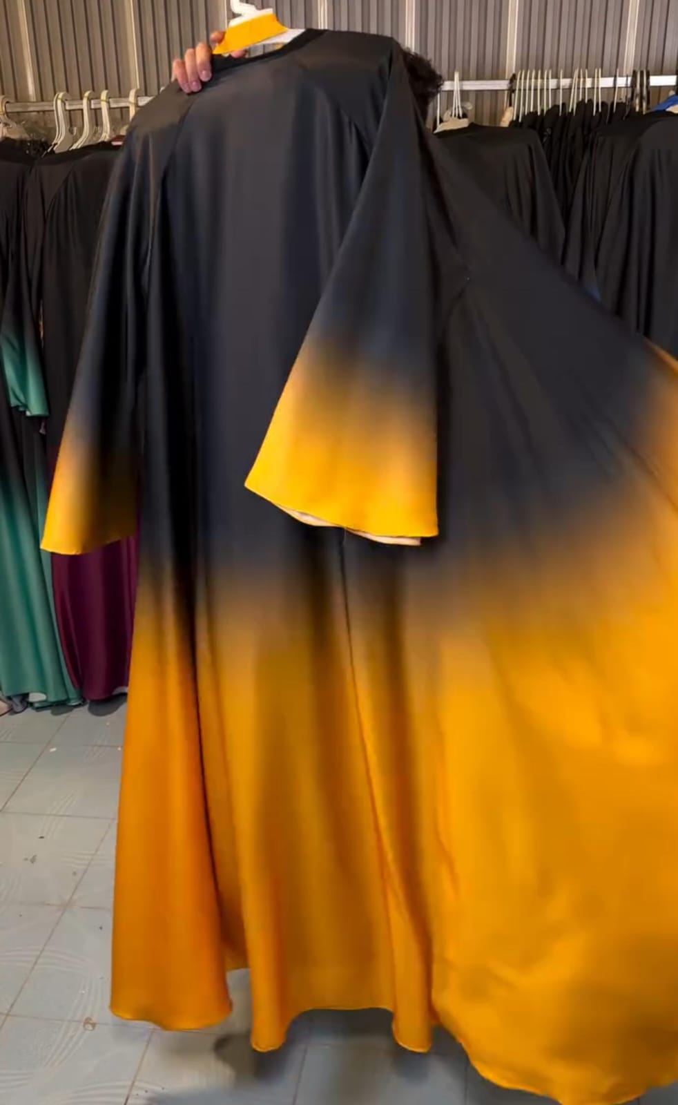 Double Shade Abaya for Women ✨🖤