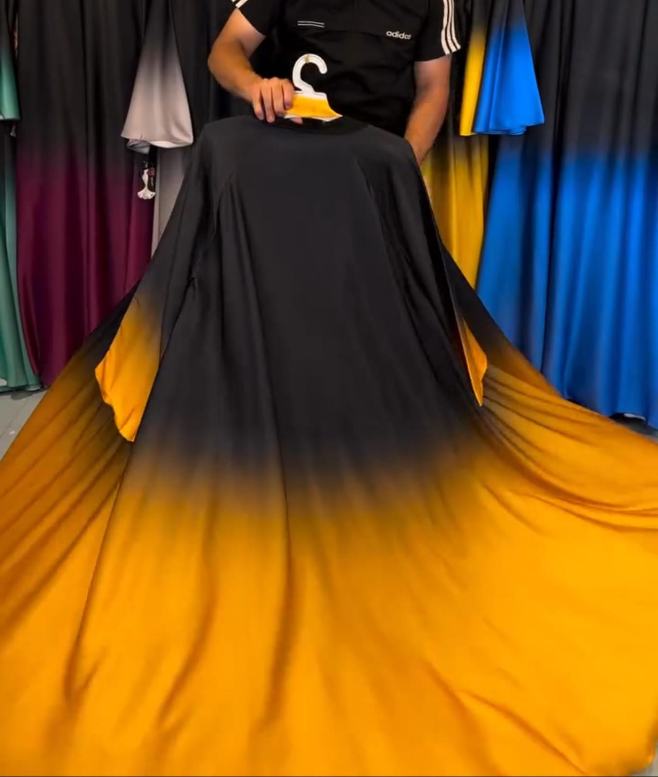 Double Shade Abaya for Women ✨🖤