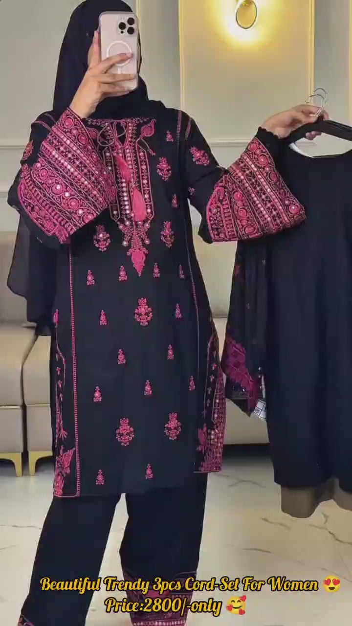 New Summer Embroidered 3-Piece Suit